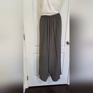 Eileen Fisher Silk Georgette Crepe Pants in Grayish Taupe